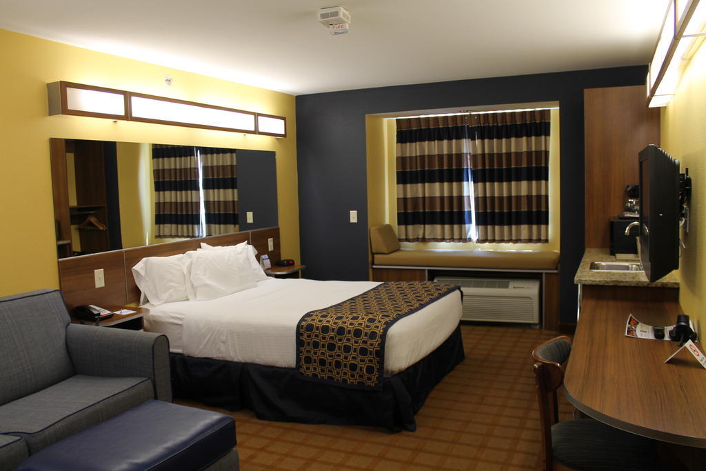 Microtel Inn & Suites - Kearney Extérieur photo